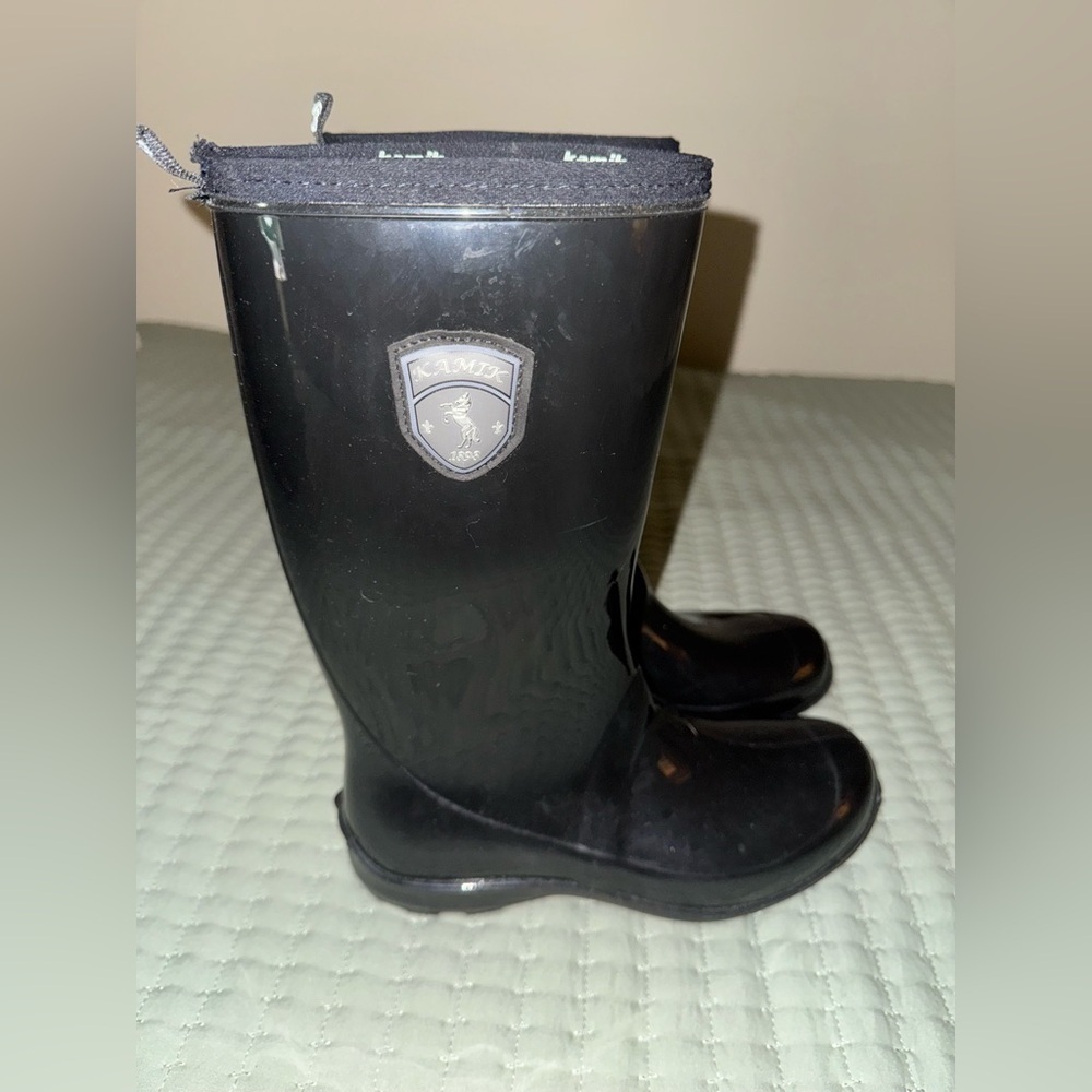 Kamik Marina Womens Black Rubber Rainboots size 7